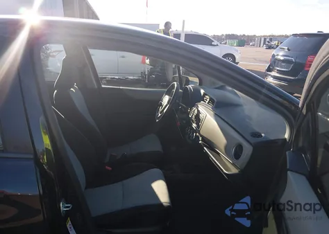 2012 Toyota Yaris Le z USA, uszkodzony, nr VIN JTDKTUD32CD536960